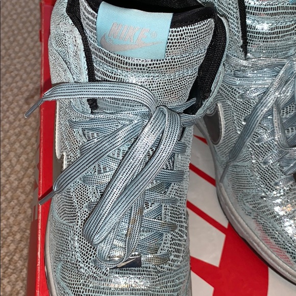 Limited Edition - Picture 3 of 4